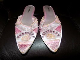 Isaac Mizrahi Pink Rhinestone Slippers Size 8 Women&#39;s EUC - £13.42 GBP