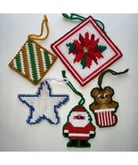 Vintage Handmade Plastic Canvas Christmas Ornament - Lot of 5 Santa Stoc... - €9,49 EUR Vintage Handmade Plastic Canvas Christmas Ornament - Lot of 5 Santa Stoc... - €9,49 EUR