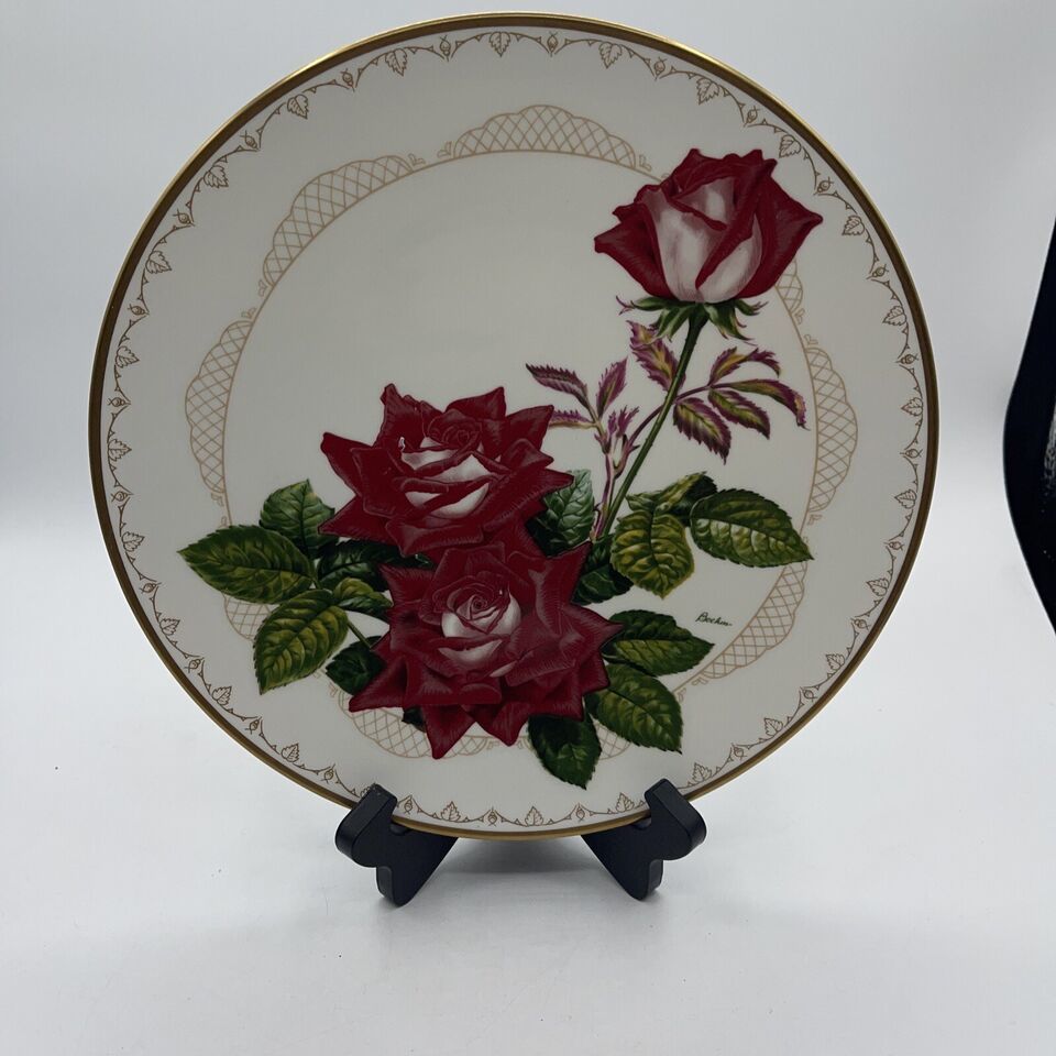 Boehm 1981 Edward Marshall Roses of Excellence Collection “the love rose” plate - $21.50