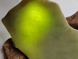 Icy Ice Light Green Natural Burma Jadeite Jade Rough Stone # 140 g # 700... - $800.00