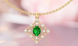 1.80Ct Oval Cut CZ Green Emerald Halo Pendant 14K Yellow Gold Plated 18&quot;Chain - £74.77 GBP