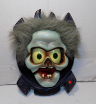 Gemmy Animated Screamer Greeter Talking Halloween Wall Mount Decoration - $24.48