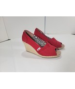 Toms Womens Wedges Size 7.5 Red Classic Canvas Espadrille Slip On Peep Toe - $27.34 CAD