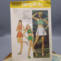 Vintage Sewing PATTERN Simplicity 5582, How to Sew 1973 Halter Top Short Skirt - $25.16