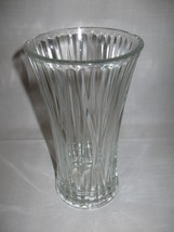 Crystal Clear Glass Vase Reims France Rib &amp; Fan Design 7 3/4&quot; High - $14.95