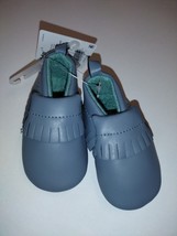 Child of Mine Baby Shoes, sz 3 to 6 months, Grey, Unisex, Trendy Slip Ons - $7.39