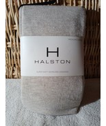 Halston Super Soft Seamless Leggings Medium/Large Cream Color-NEW-SHIPS ... - $808.09 MXN