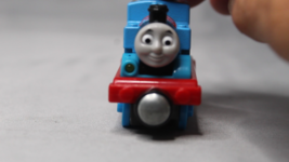 Thomas Train Mattel Gullane 2012 Thomas &amp; Friends Blue &amp; Red with Sounds - $7.71