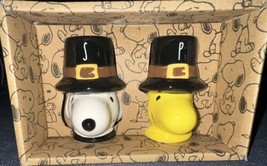 Peanuts Rae Dunn Snoopy &amp; Woodstock Salt/Pepper Shakers Thanksgiving Pilgrim Hat - £19.17 GBP