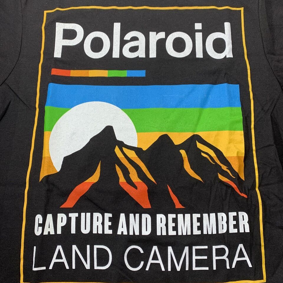 Primary image for Polaroid TShirt Capture and Remember Land Camera Men Sz S Black Short Sleeve NEW