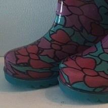 Girls Size 7 Skechers Rain Boots Pink Purple Teal Hearts - $22.43
