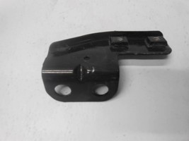 2004 Chevy Silverado 1500 Front Right Passenger Upper Fender Mounting Br... - $36.99
