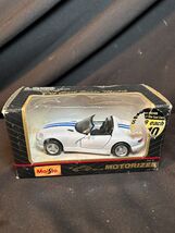 Maisto Motorized Toy Model Muscle Car 1995 Dodge Viper Convertible - $7.04 CAD