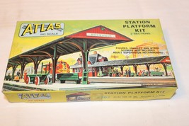 HO Scale Atlas, Railroad Station Platform Kit, #707 BN Open Box Vintage - £31.96 GBP