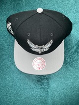 Charlotte Hornets Mitchell &amp; Ness Hat 2 Tone Black Shady OG Snapback NBA... - $482.66 MXN
