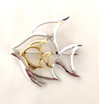 Vintage Danecraft Fish Brooch Pin Gold/Silver  2Tone Metal Finish 1 7/8 x 1 3/4&quot; - £7.06 GBP