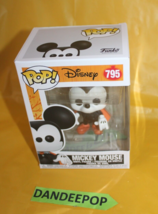 Disney Funko Mickey Mouse Spooky Vampire Figure Toy 795 Halloween Pop - $29.69