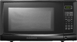 Insignia- 0.7 Cu. Ft. Compact Microwave - Black - £86.49 GBP