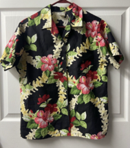 Go Barefoot Short Sleeve Button Front Hawaiian Shirt Womens Size Medium EUC - $16.71