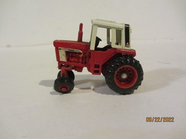 INTERNATIONAL 1030 Tractor Ertl 1/64 Scale Farm Toy Tractor Diecast - £7.85 GBP
