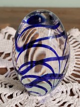 Art Glass Egg Shaped Paperweight Hand Blown Spiral Design Blue - £14.94 GBP