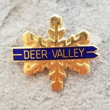 DEER VALLEY Goldtone Snowflake Travel Resorts Ski Souvenir Lapel Hat Pin Utah - £10.25 GBP