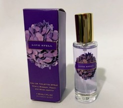 Victoria&#39;s Secret Love Spell Eau De Toilette Spray Perfume 1oz / 30 ml Vintage - £60.13 GBP