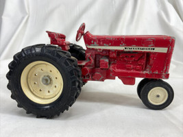 Vintage ERTL International Harvester Tractor Red Narrow Front 18-4-34 Tires IH - £18.44 GBP