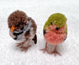 2 Vintage Steiff WOOLEN Fat Baby Birds In 2 Color Tones Poms  2 Inch - $39.11