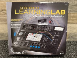 Radio Shack 28-280 Battery Operated Electronics Learning Lab w/ Manuals ... - $116.09