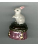 BUNNY RABBIT SITTING ON STOOL HINGED BOX - £8.64 GBP