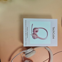 TechCube Over-Ear Wired Headphones with Mic, Noise-Cancelling, Pink image 4