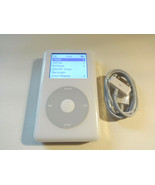 APPLE  iPOD  CLASSIC  4TH GEN.  WHITE  40GB...NEW BATTERY... - $211.16 CAD