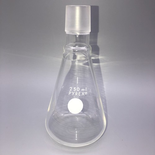 Pyrex USA 250ml Erlenmeyer Flask Pre-owned No Chips No Stopper Made in USA - $8.99