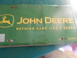 Great Collectible Metal License Tag.. JOHN DEERE  &quot;Nothing Runs Like a D... - £13.72 GBP