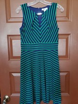 Liz Claiborne Sleeveless Dress, Size 8 Midi Navy &amp; Green Striped - £9.89 GBP