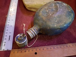 Old army water bottle [ARM10150] - $61.60 CAD