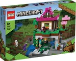 LEGO Minecraft The Training Grounds (21183) 534 Pieces NEW Sealed (Damag... - $49.49