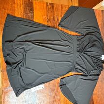 Veronica M Women's Black V-Neck Flutter Sleeve Knee Length Dress M - $31.88