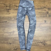 Lululemon Wunder Under Leggings Size 6 (Hi-Rise) Luon Spray Jacquard White Black - $26.89