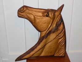 Vintage 1950’s Metal Horse Head Wall Plaque - $2,196.38 MXN