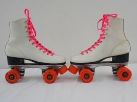 Chicago roller derby roller skates&#39; size 7. (fits women&#39;s shoe sizes 8-9... - $45.00