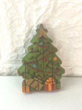 VINTAGE CHRISTMAS TREE BROOCH PLASTIC 1970&#39;S PIN 2&quot; - £5.53 GBP