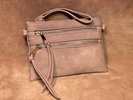Cobblestone Leather (3) Pocket Wristlet w/Adjustable Crossbody/Shoulder ... - $21.78
