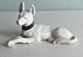 Vintage Porcelain Dog Figurine Japan - €14,69 EUR