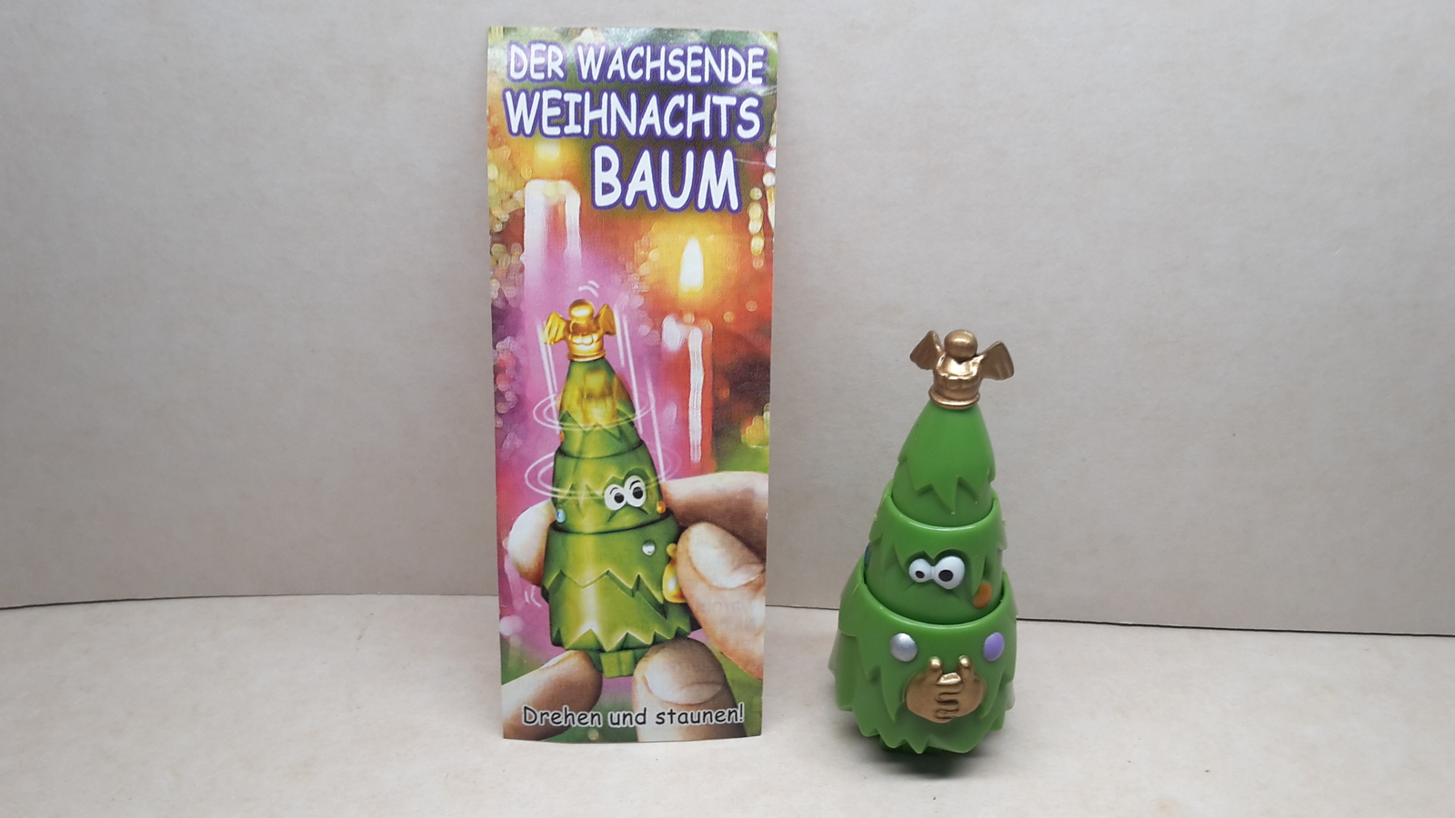 Primary image for Kinder - 2003 Der Wachsende Weihnachts Baum + paper - surprise egg