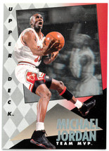 Michael Jordan 1993-94 Upper Deck Team MVP Holo Foil Card #4 (Chicago Bulls) - £14.84 GBP