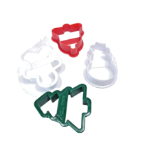 Lot Of 4 Plastic Cookie Cutters With Handles Christmas - $4.94