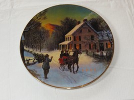 Home for the Holidays 1988 Christmas Plate Porcelain 22 k gold trim Avon... - $15.43