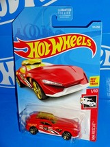 Hot Wheels 2019 HW Rescue #121 Fast Master Red Fire Chief w/ J5s - £1.99 GBP